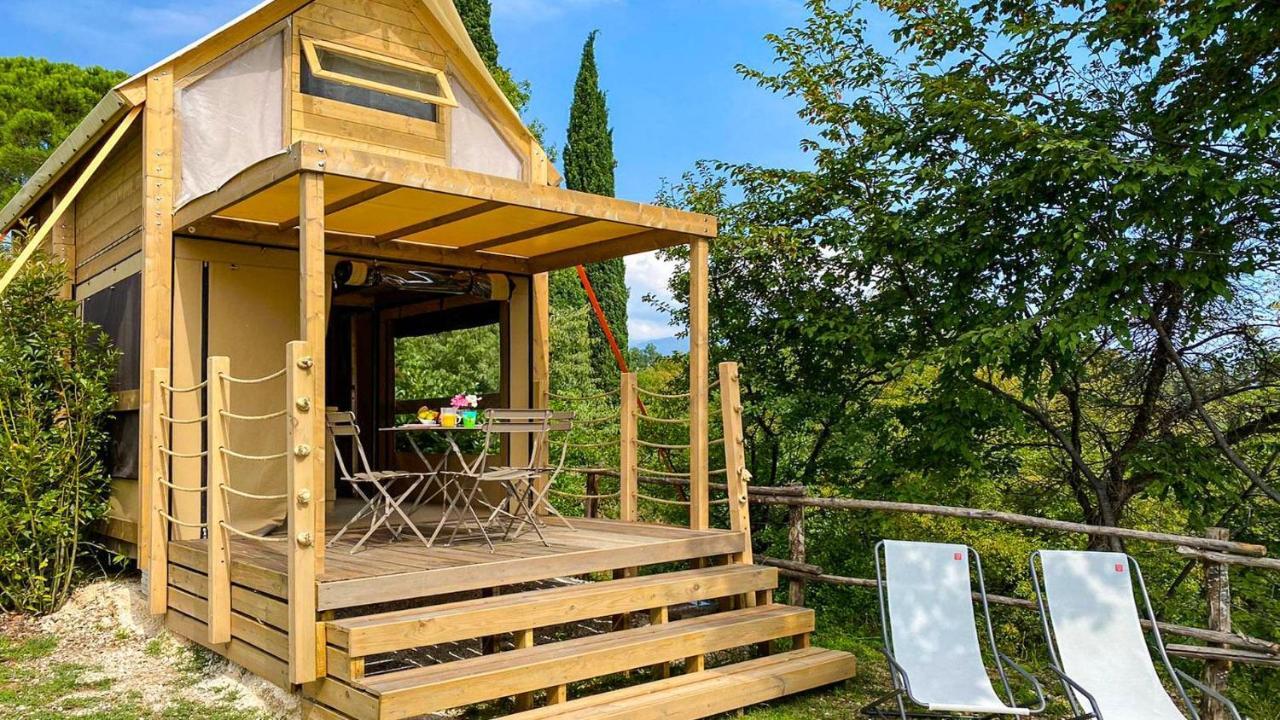 Vacanze Glamping Boutique San Felice del Benaco Ngoại thất bức ảnh