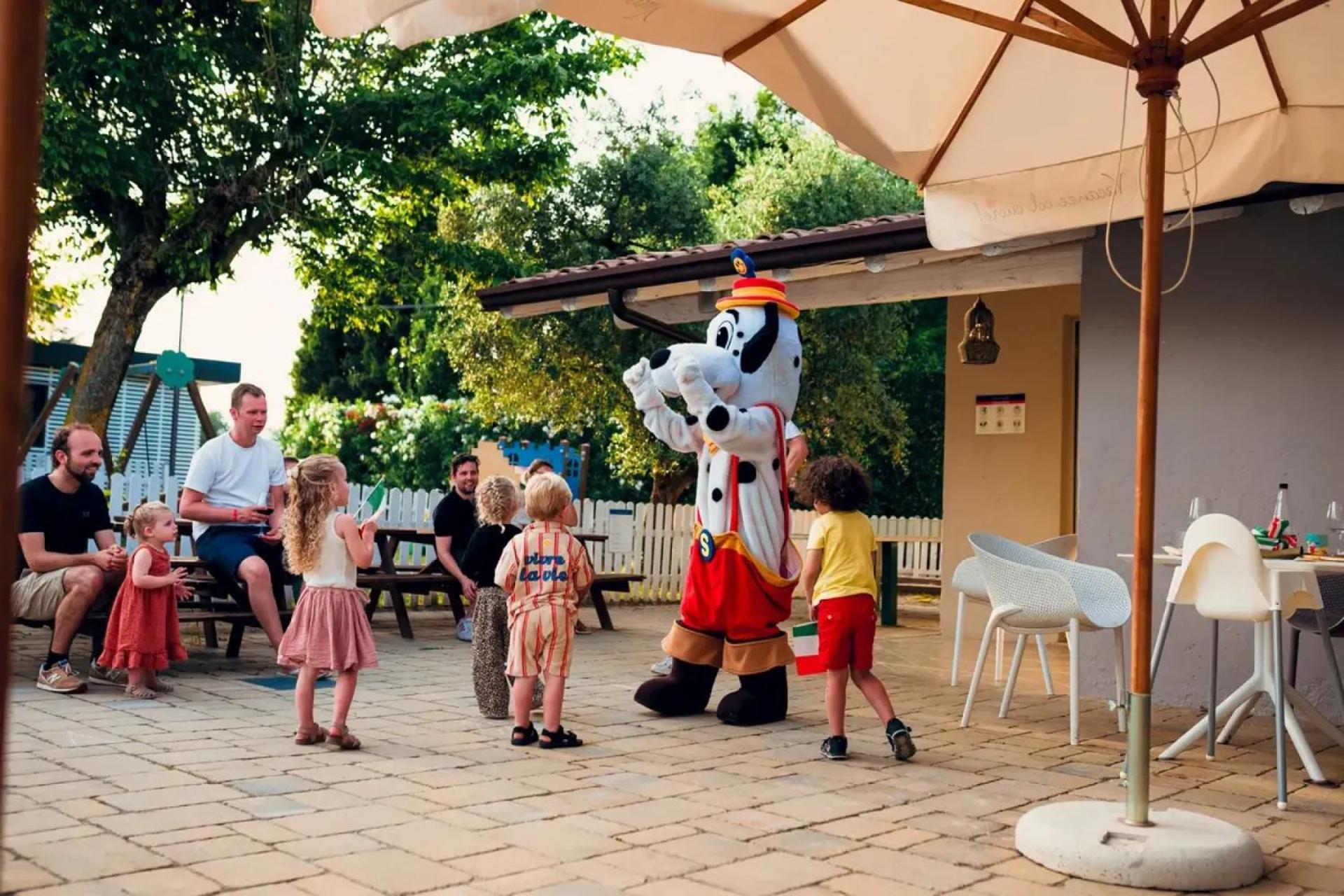 Vacanze Glamping Boutique San Felice del Benaco Ngoại thất bức ảnh