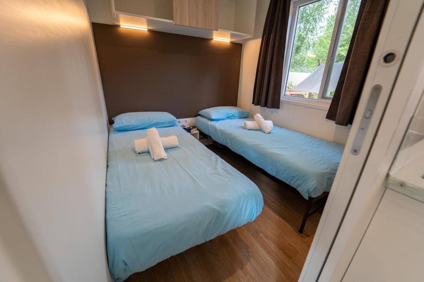 Vacanze Glamping Boutique San Felice del Benaco Phòng bức ảnh