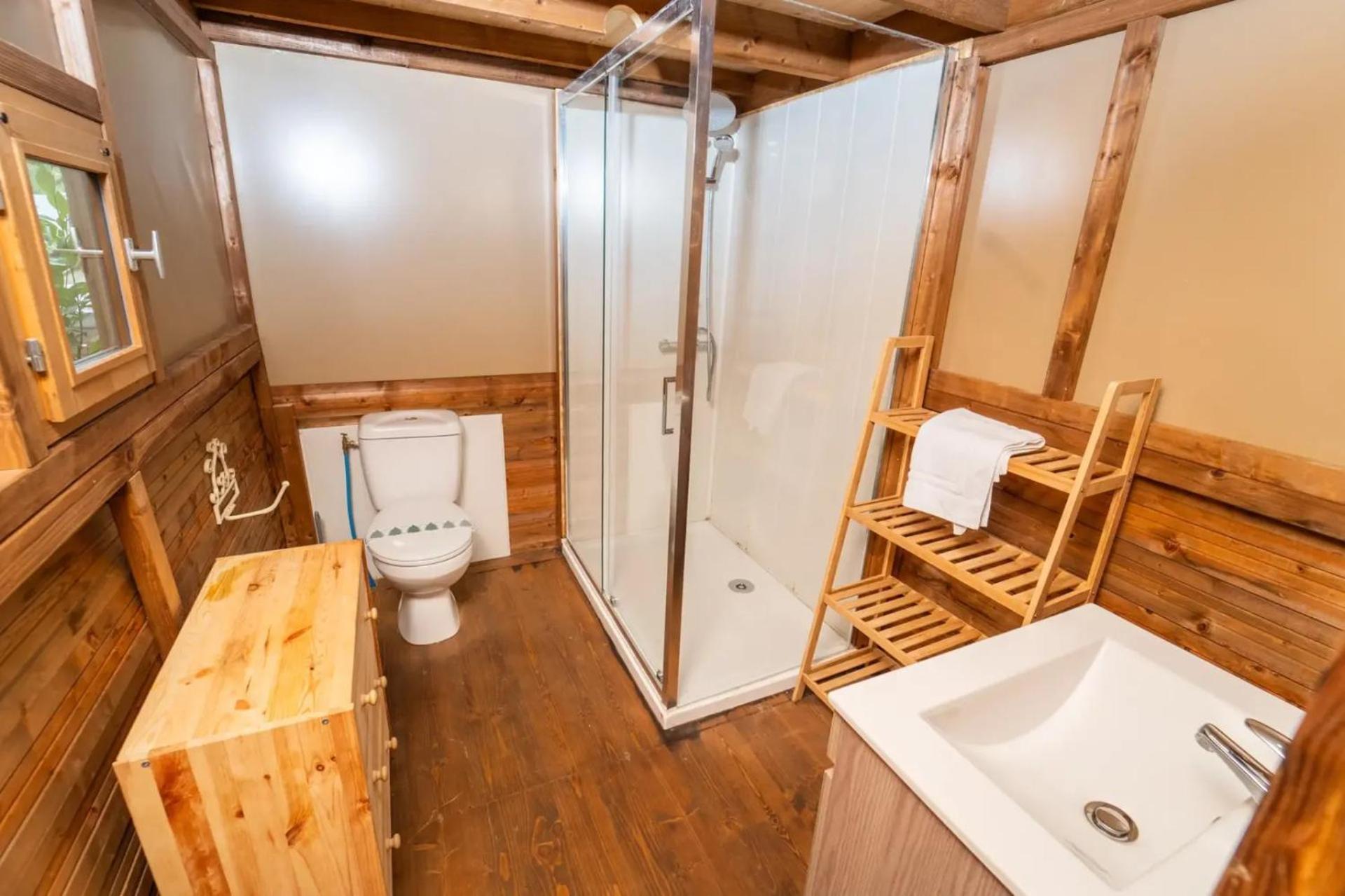 Vacanze Glamping Boutique San Felice del Benaco Phòng bức ảnh