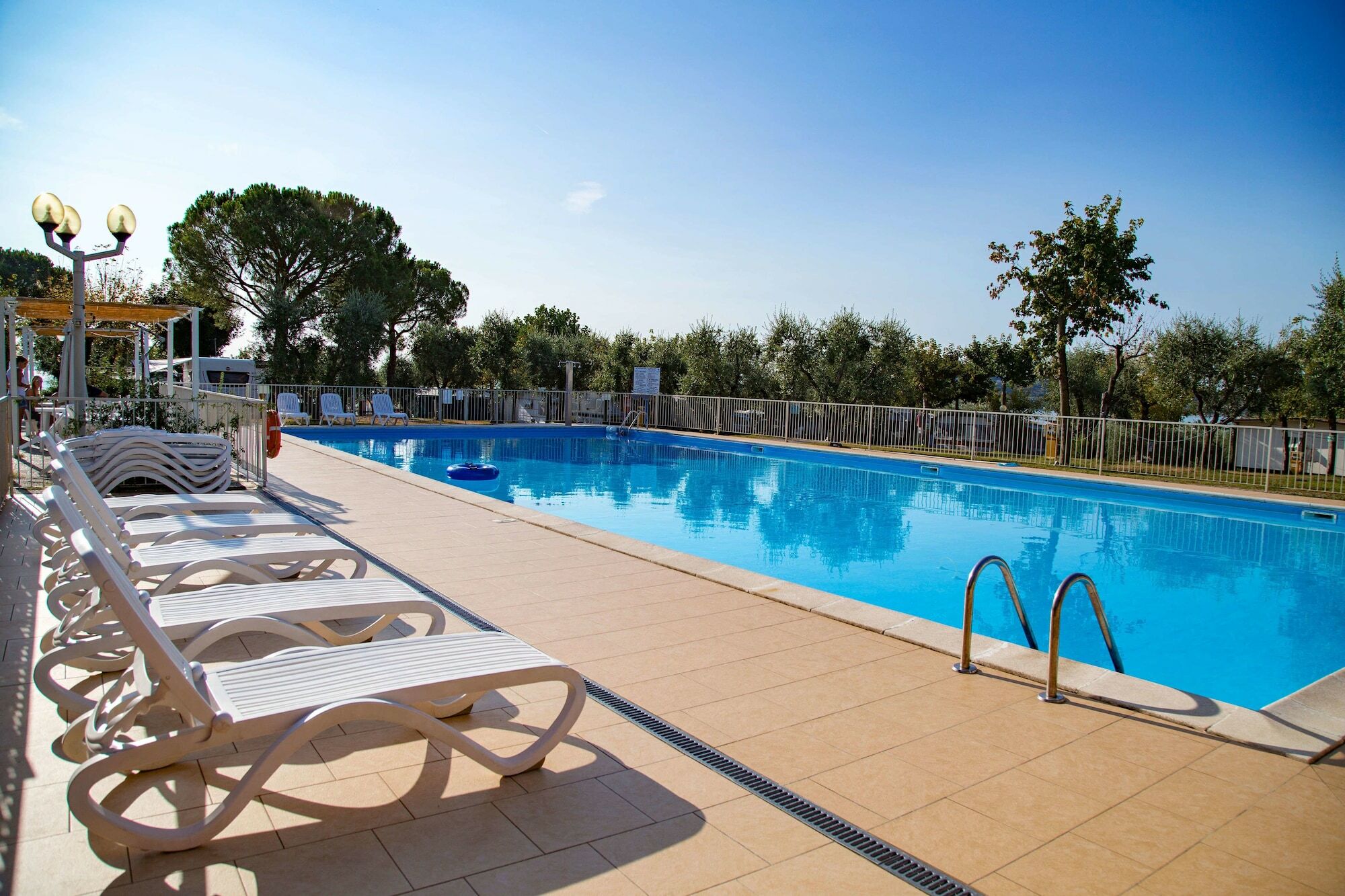 Vacanze Glamping Boutique San Felice del Benaco Ngoại thất bức ảnh